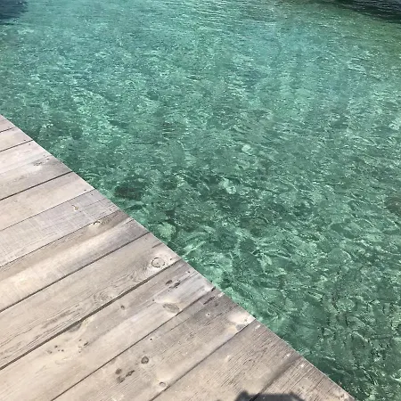 فيلة Lilas بورتو فيكشْيو